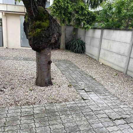 Studio Tout Confort, Au Pied De Toute Commodite, 2 Appartement Créteil Buitenkant foto